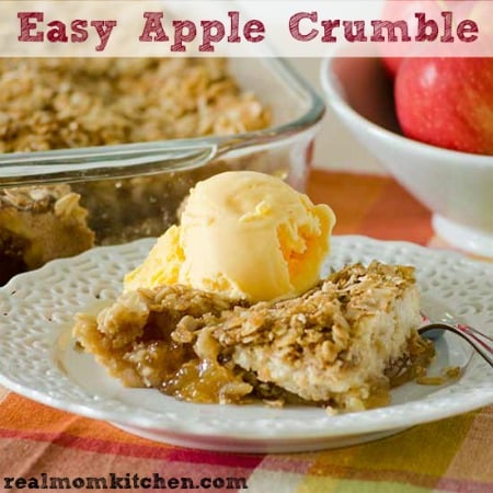 Easy Apple Crumble | realmomkitchen.com
