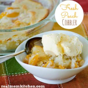 Fresh Peach Cobbler | realmomkitchen.com