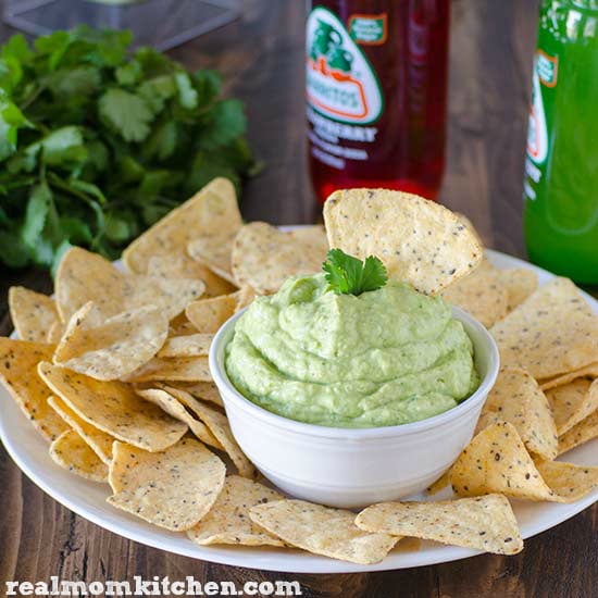 Easy Blender Guacamole | realmomkitchen.com