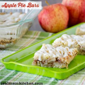 Apple Pie Bars | realmomkitchen.com