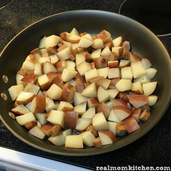 Country Breakfast Scramble | realmomkitchen.com