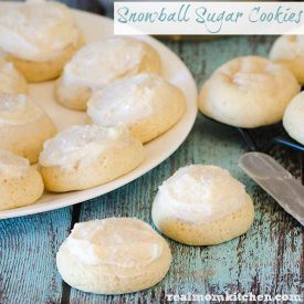 Snowball Sugar Cookies | realmomkitchen.com