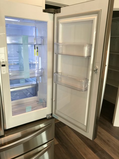 My New Kitchen - Refrigerator| realmomkitchen.com