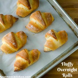 Fluffy Overnight Rolls | realmomkitchen.com
