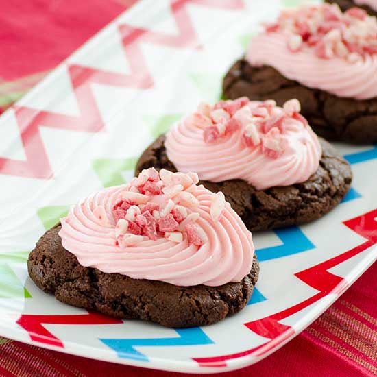Chocolate Cookies with Peppermint Frosting 
