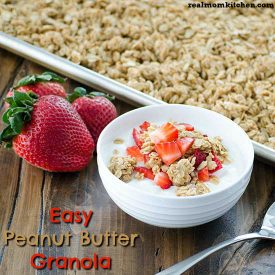 Easy Peanut Butter Granola | realmomkitchen.com
