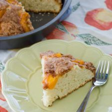 Peach Coffee Cake | realmomkitchen.com