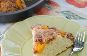 Peach Coffee Cake | realmomkitchen.com