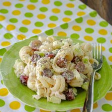 Chicken Apple Pasta Salad | realmomkitchen.com