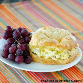 Bacon Egg Salad Sandwiches | realmomkitchen.c