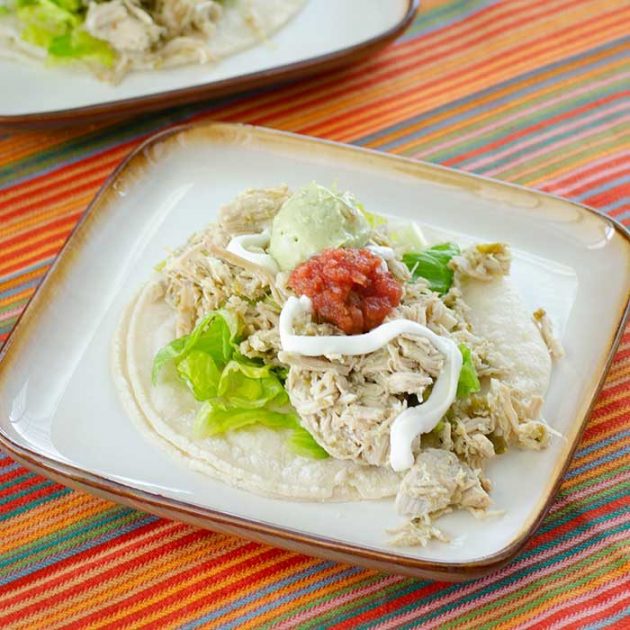 Slow Cooker Salsa Verde Pork | realmomkitchen.com