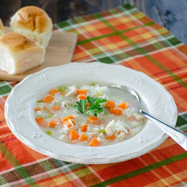 Instant Pot Chicken and Rice Soup | realmomkitchen.co