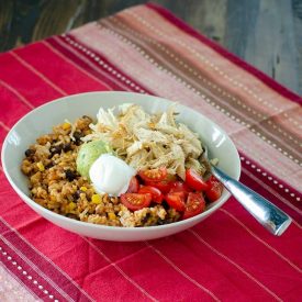 Instant Pot Chicken Burrito Bowls | realmomkitchen.com