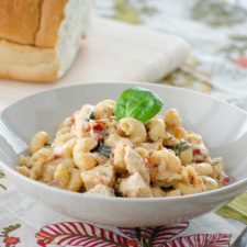 Instant Pot Tuscan Chicken Pasta | realmomkitchen.com