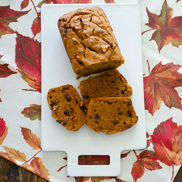 Pumpkin Chocolate Chip Bread | realmomkitchen.com