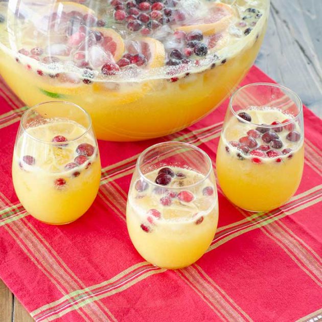 Jingle Juice | realmomkitchen.com