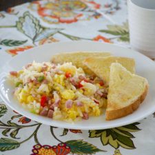 Breakfast Skillet | realmomkitchen.com