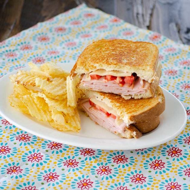 Grilled Turkey and Provolone Sandwiches | realmomkitchen.com