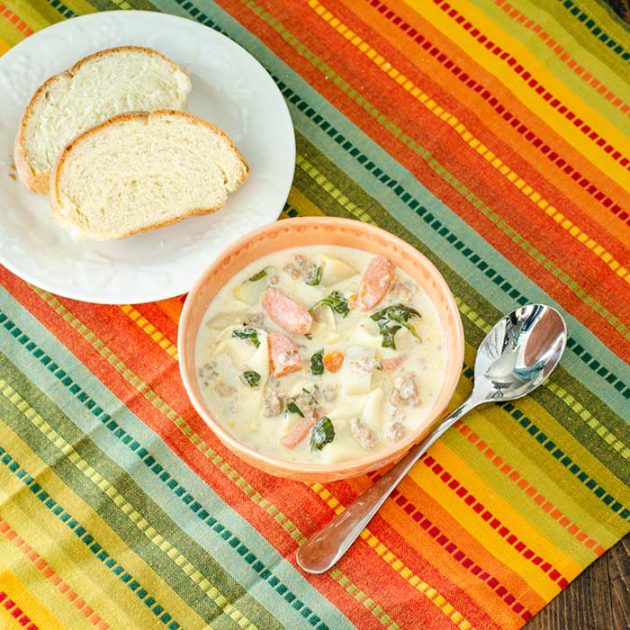 Slow Cooker Spinach Totellini, Potato, and Sausage Soup | realmomkitchen.com