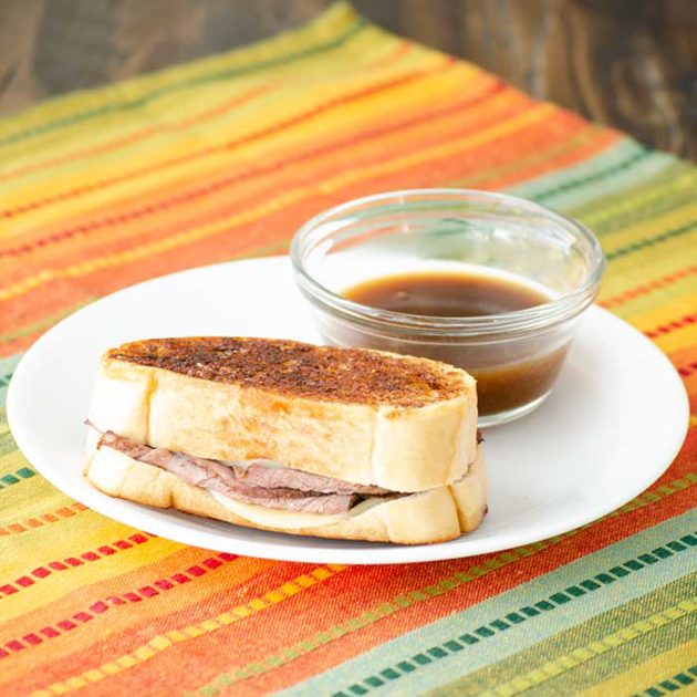 French Dip Grilled Cheese Sandwiches | realmomkitchen.co