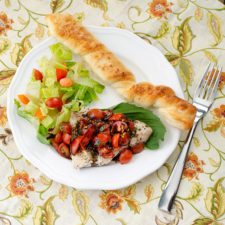 Easy Bruschetta Chicken Recipe | realmomkitchen.com