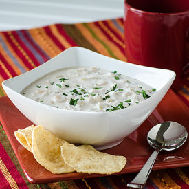 Creamy White Chicken Chili | realmomkitchen.com