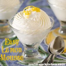 Easy Lemon Mousse | realmomkitchen.com