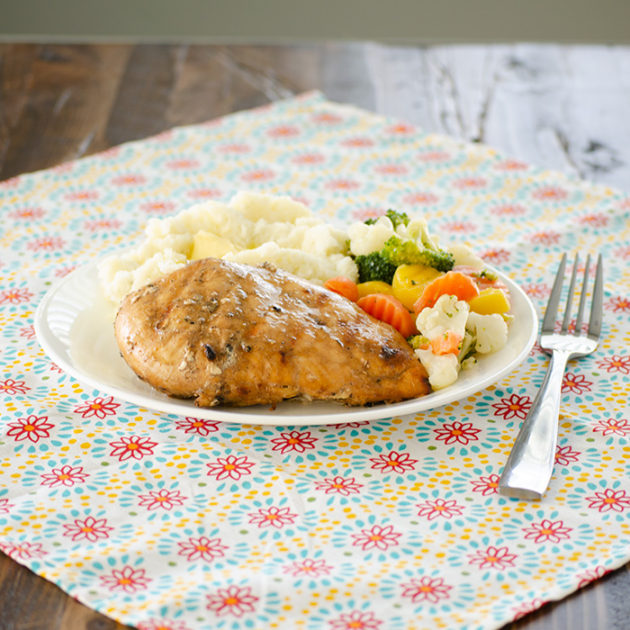 Grilled Chicken Marinade with Balsamic and Garlic | realmomkitchen.com