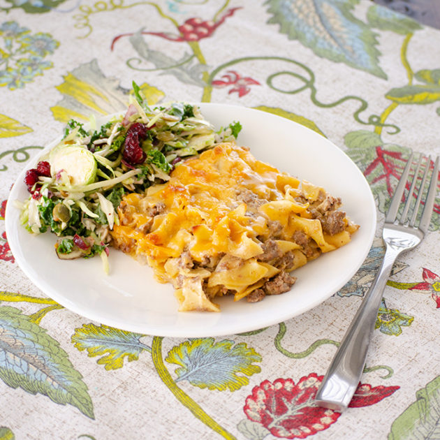 Ground Beef Stroganoff Casserole | realmomkitchen.com