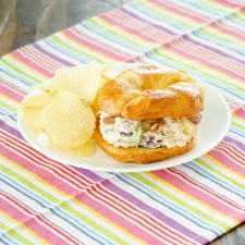 Orchard Style Chicken Salad | realmomkitchen.com