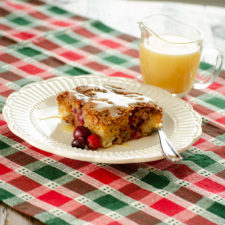 Baked Cranberry Pear Pudding | realmomkitchen.com