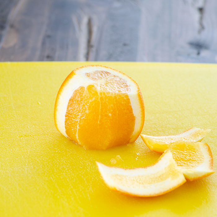 Christmas Salad with Citrus Vinaigrette - how to segment an orange | realmomkitchen.com
