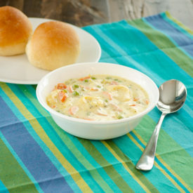 Creamy Vegetable Tortellini Soup | realmomkitchen.com