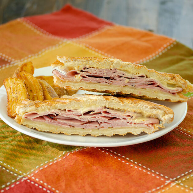 Ham and Cheese Pannini | realmomkitchen.com