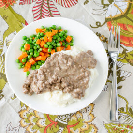 Old Fashioned Hamburger Gravy | realmomkitchen.com