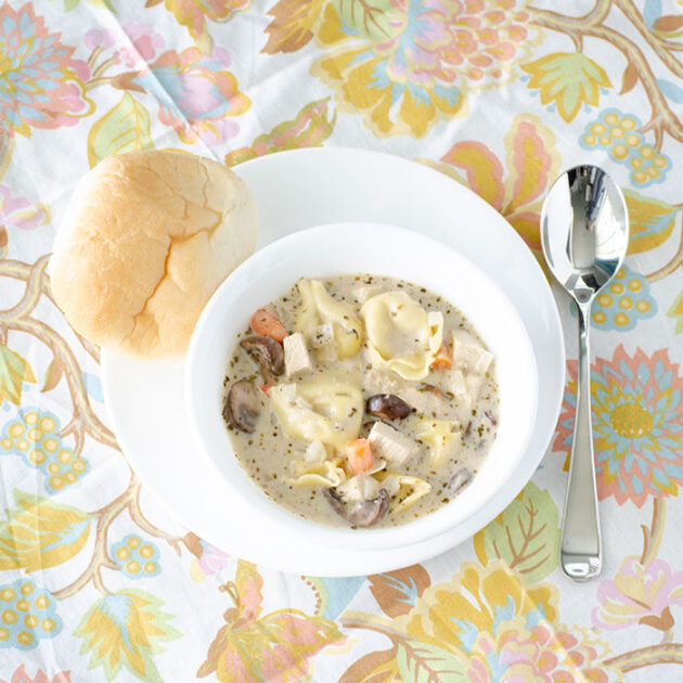 Creamy Chicken Tortellini Soup | realmomkitchen.com