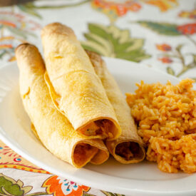 Easy Baked Chicken Taquitos | realmomkitchen.com