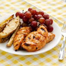 Grilled BBQ Ranch Chicken | realmomkitchen.com