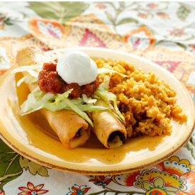 Instant Pot Shredded Beef Flautas | realmomkitchen.com