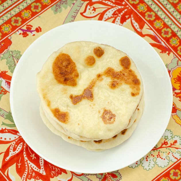 Easy Naan Bread | realmomkitchen.com