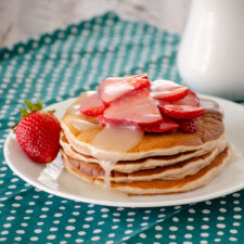 Strawberry Pancakes with Coconut Syrup | realmomkitchen.com