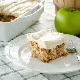 Apple Cake with Maple Frosting | realmomkitchen.com