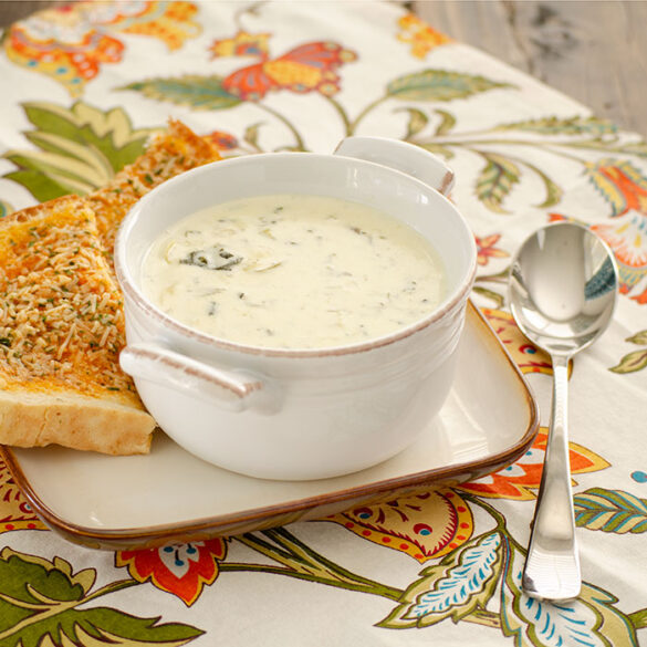 Creamy Spinach Artichoke Soup - Real Mom Kitchen