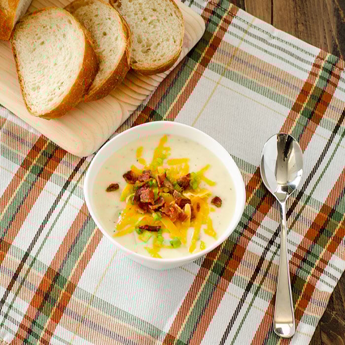 Loaded Baked Potato Soup | realmomkitchen.com