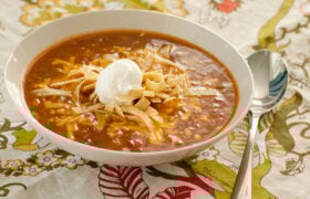 Slow Cooker Tortilla Soup | realmomkitchen.com