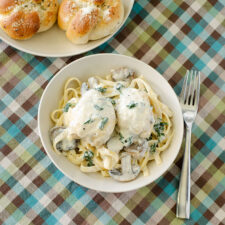 Instant Pot Chicken Parmesan Chicken | realmomkitchen.com