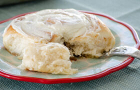 Perfect Cinnamon Rolls | realmomkitchen.com