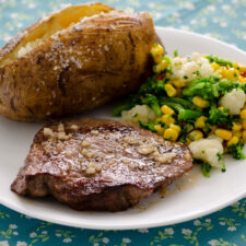 Baked Garlic Butter steak | realmomkitchen.com
