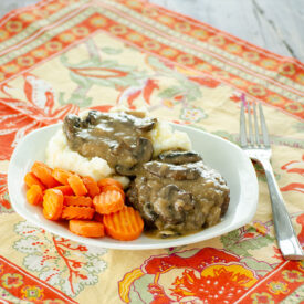 30 Minute Salisbury Steak | realmomkitchen.com