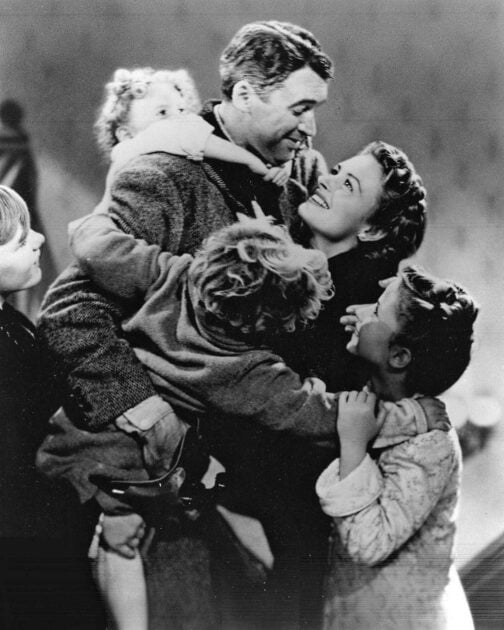 Fab Five Christmas Movies | realmomkitchen.com